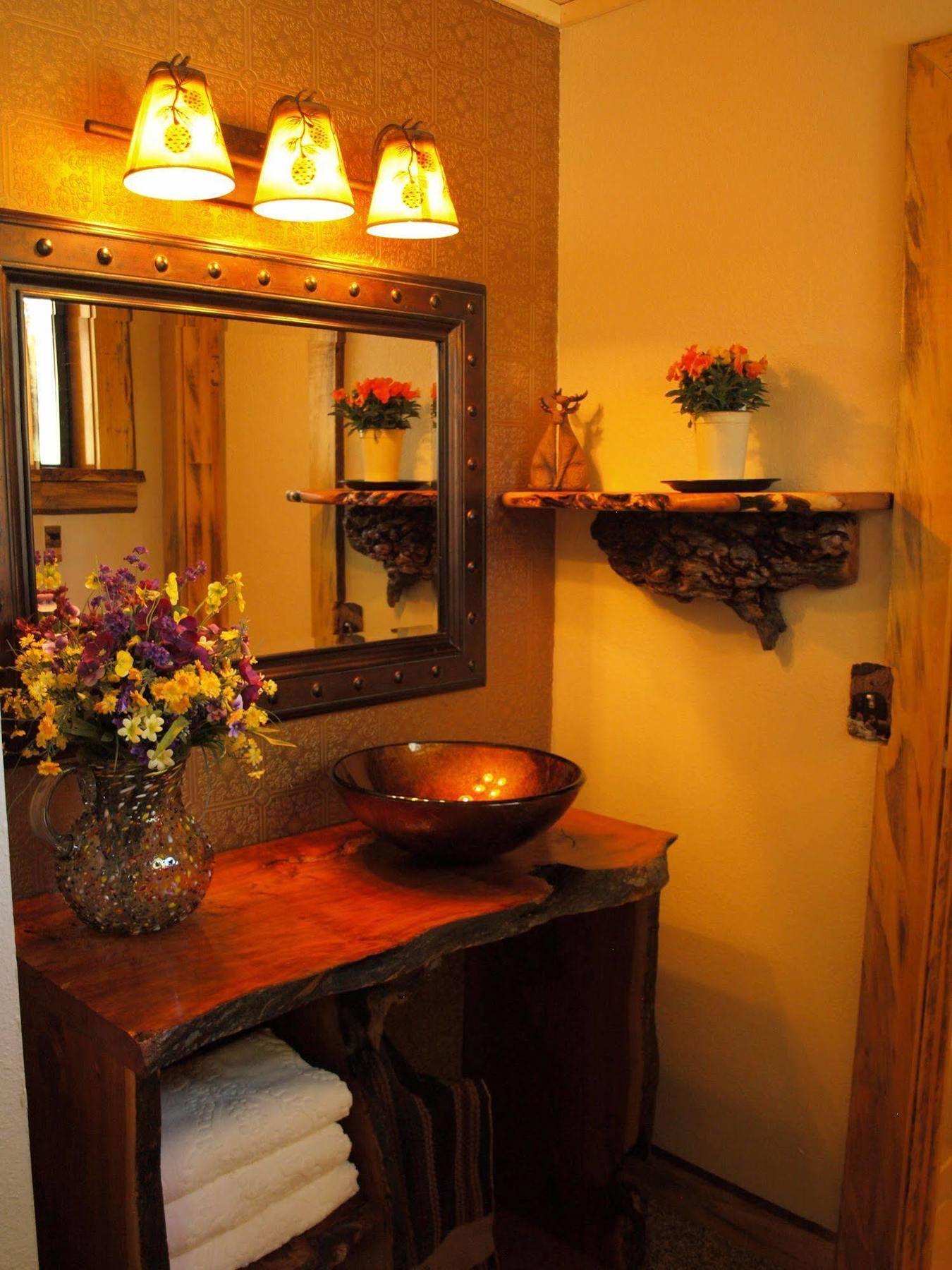 Whispering Pines Inn Flagstaff Dış mekan fotoğraf